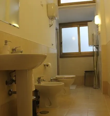 Un Tetto A Borgo شقة